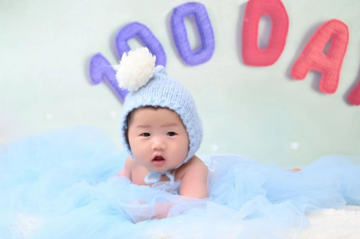 普洱2岁宝宝喝酸奶